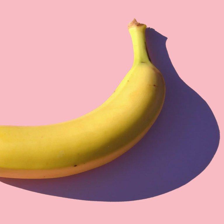 Bild einer Banane, Titelbild für die Case Study von Dole. In der unteren Ecke ist das Gewinner-Siegel der Splash Awards abgebildet.