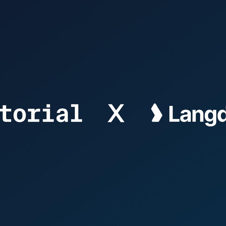 Factorial Logo und Langdock logo auf blauem Hintergrund